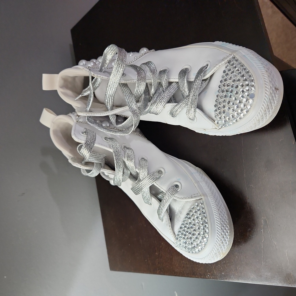 Leather Converse customized